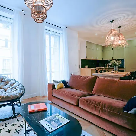 Parisuites Grands Boulevards Chic Folies Bergeres * Paris