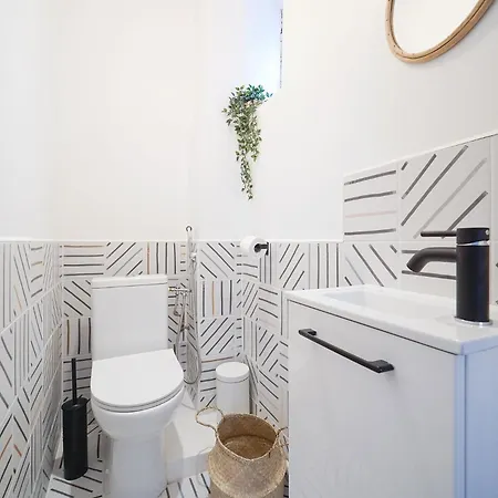 Apartment Parisuites Grands Boulevards Chic Folies Bergeres Paris